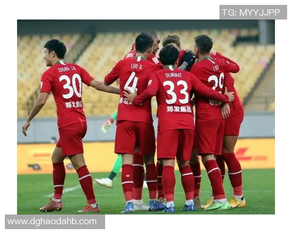 足球明星多拉多呐带你领略绿茵场上的激情与荣耀之路